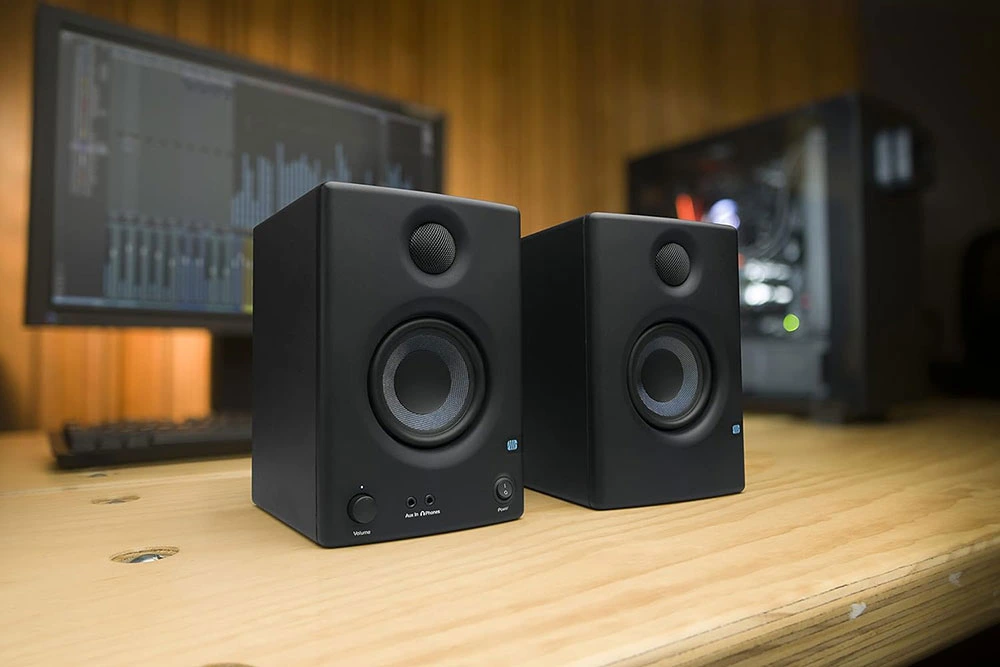 Featured image for “Powered Desktop Speakers Review”